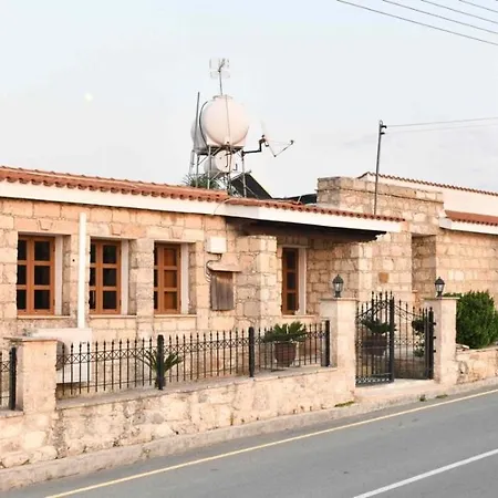 Villa Lasa Black Rock Paphos